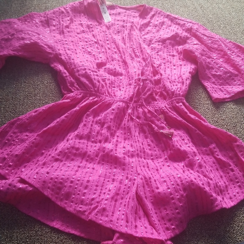 Victoria Secret romper - Picture 3 of 3